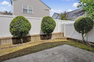 237 Hiawassee Dr, Woodstock, GA 30188 - Photo 18