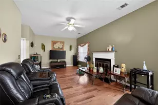 385 Creekview Blvd, Covington, GA 30016 - Photo 4