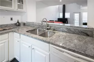 19 Finch Trail NE, Atlanta, GA 30308 - Photo 18