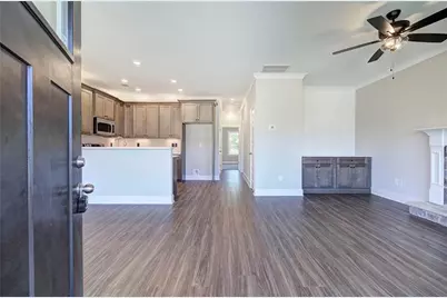 138 Sunflower Circle NE, Cartersville, GA 30121 - Photo 2