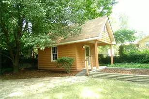 2604 Princess Ln SE, Marietta, GA 30067 - Photo 14