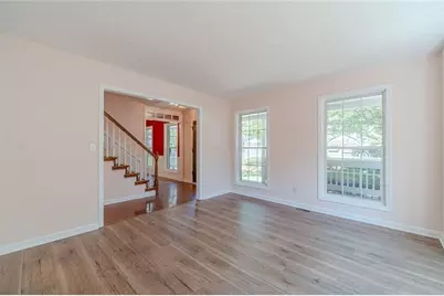 740 Madison Chase Drive, Lawrenceville, GA 30045 - Photo 10