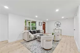 1542 Lavista Rd, Atlanta, GA 30329 - Photo 28