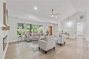 1542 Lavista Rd, Atlanta, GA 30329 - Photo 8