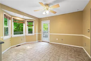 4520 Forest Green Dr, Sugar Hill, GA 30518 - Photo 8