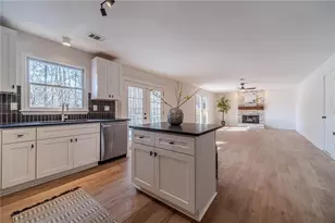 1692 Paces Vale Ct, Lawrenceville, GA 30043 - Photo 16