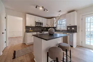 1692 Paces Vale Ct, Lawrenceville, GA 30043 - Photo 14