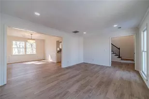 1692 Paces Vale Ct, Lawrenceville, GA 30043 - Photo 10