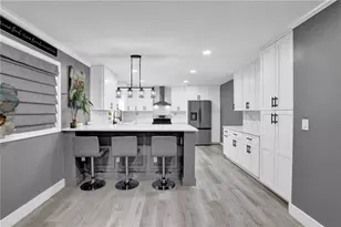 1895 Meadowchase Ct, Snellville, GA 30078 - Photo 4