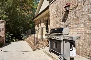4917 Rebel Trail, Atlanta, GA 30327 - Photo 98