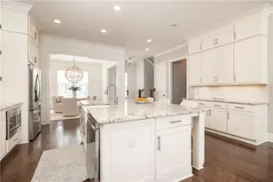 735 Belle Isle Dr, Alpharetta, GA 30009 - Photo 16