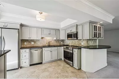 25316 Plantation Drive NE #316, Atlanta, GA 30324 - Photo 12