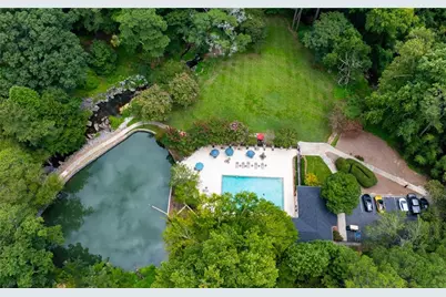 25316 Plantation Drive NE #316, Atlanta, GA 30324 - Photo 32