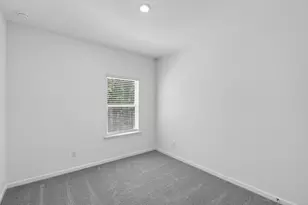 623 Oak Blf Dr, Cumming, GA 30040 - Photo 18