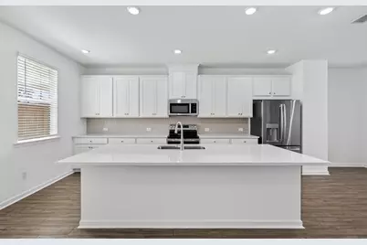 623 Oak Bluff Drive, Cumming, GA 30040 - Photo 2
