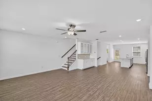 623 Oak Blf Dr, Cumming, GA 30040 - Photo 10