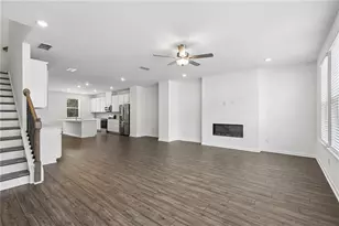623 Oak Blf Dr, Cumming, GA 30040 - Photo 16