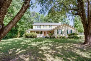 2123 Pinehurst Ln, Snellville, GA 30078 - Photo 2