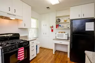 1538 Beech Valley Way, Atlanta, GA 30306 - Photo 10