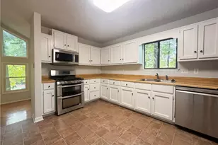 3143 Chase Ct SW, Marietta, GA 30008 - Photo 10