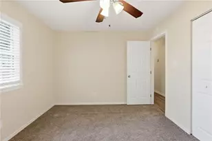 3660 Fairlane Dr NW, Atlanta, GA 30331 - Photo 16