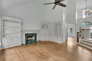 14170 Old Course Dr, Roswell, GA 30075 - Photo 16
