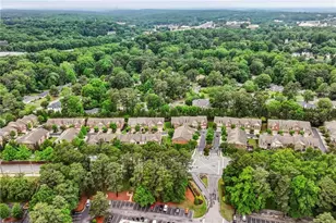 127 Barkley Ln, Atlanta, GA 30328 - Photo 32