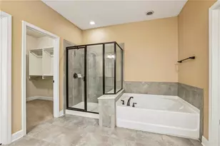 127 Barkley Ln, Atlanta, GA 30328 - Photo 18