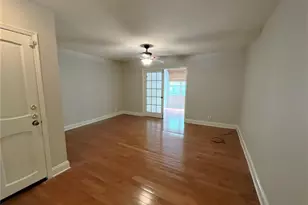 82 Montre Square NW, Atlanta, GA 30327 - Photo 10