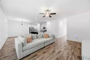 1110 Burgundy Dr, Griffin, GA 30223 - Photo 8