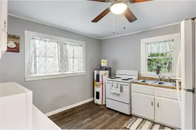 310 Georgia Avenue, Summerville, GA 30747 - Photo 6