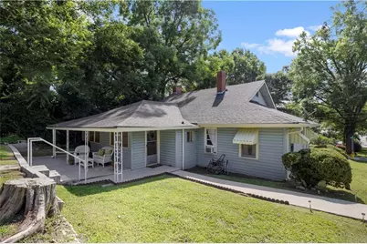 310 Georgia Avenue, Summerville, GA 30747 - Photo 2