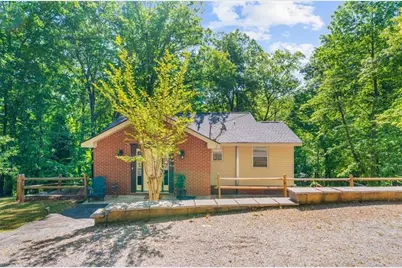 9670 Lee Circle, Gainesville, GA 30506 - Photo 4