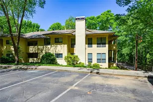 607 Lismore SE, Smyrna, GA 30080 - Photo 2