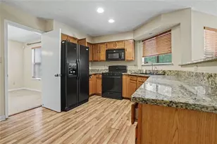 4840 Terrace Green Trce, Stone Mountain, GA 30088 - Photo 16
