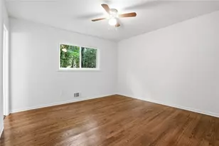 799 Kings Grant Dr NW, Atlanta, GA 30318 - Photo 16