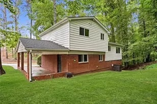799 Kings Grant Dr NW, Atlanta, GA 30318 - Photo 24