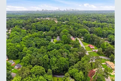 799 Kings Grant Drive NW, Atlanta, GA 30318 - Photo 26