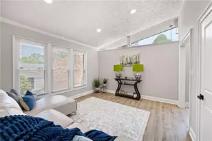 3721 Greentree Farms Dr, Decatur, GA 30034 - Photo 10