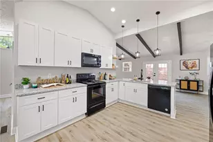 3721 Greentree Farms Dr, Decatur, GA 30034 - Photo 14