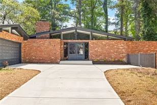 3721 Greentree Farms Dr, Decatur, GA 30034 - Photo 4
