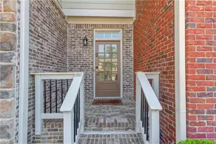 5885 Vista Brook Dr, Suwanee, GA 30024 - Photo 2