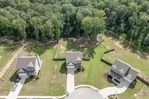 232 Pinehurst Dr, Winder, GA 30680 - Photo 2