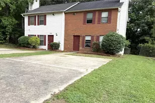 906 Silverwood Dr, Atlanta, GA 30349 - Photo 4