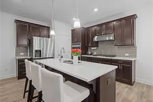 950 Summit Dr, Canton, GA 30114 - Photo 16