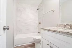 2466 Fairway Cir SW, Atlanta, GA 30331 - Photo 20