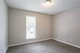 2466 Fairway Cir SW, Atlanta, GA 30331 - Photo 18