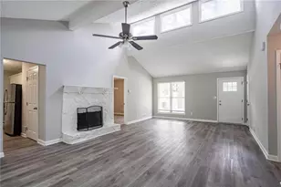2466 Fairway Cir SW, Atlanta, GA 30331 - Photo 12