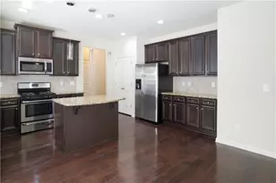 7621 Bowhead Ct, Fairburn, GA 30213 - Photo 12