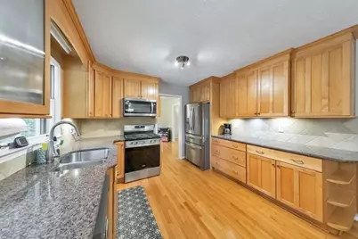 2711 Georgian Court, Marietta, GA 30068 - Photo 16